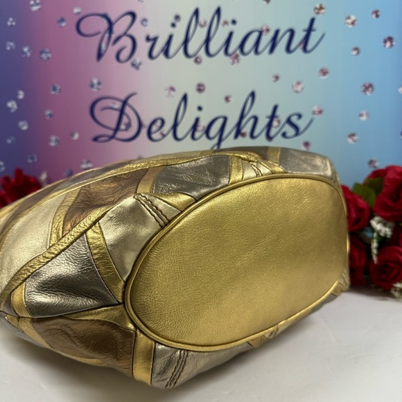 🤎PRICE NOW FIRM NWOT METALLIC LEATHER HOBO - Picture 10 of 13